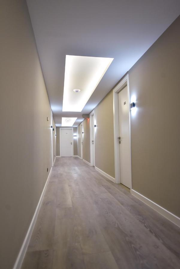 Baron Boutique Hotel Yerevan Ngoại thất bức ảnh